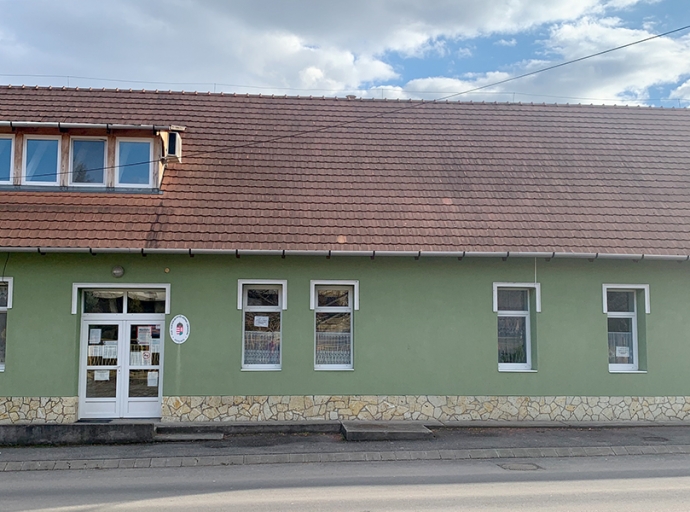 Adományok a rászorultaknak