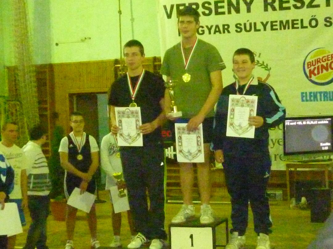 Súlyemelés