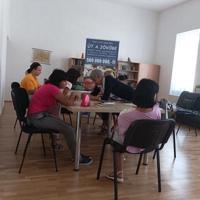 20221006 Olvasni14